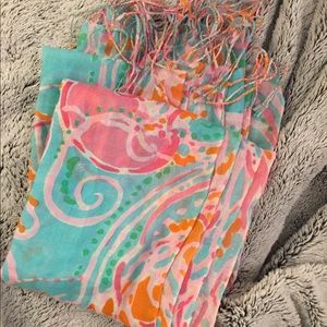 lilly pulitzer jellies be jammin’ murfee scarf.